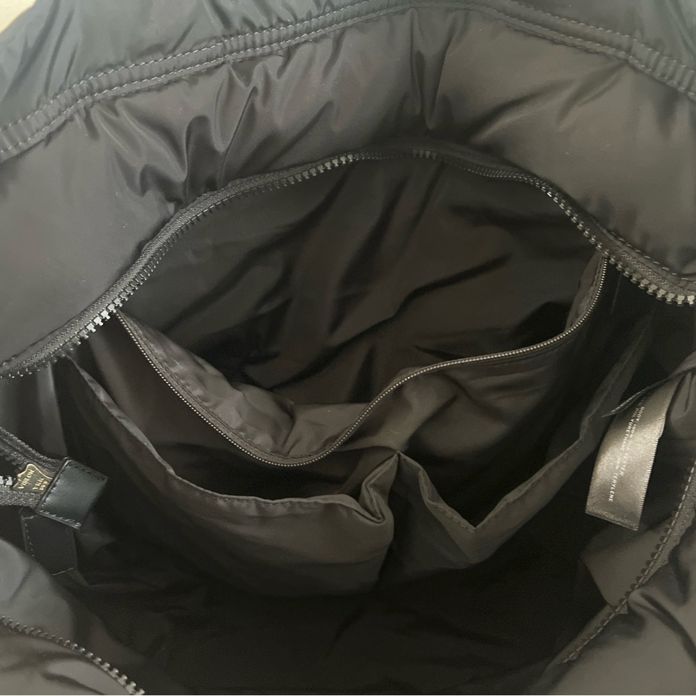 Marc Jacobs Black Quilted Tote Bag - Picture 6 of 8